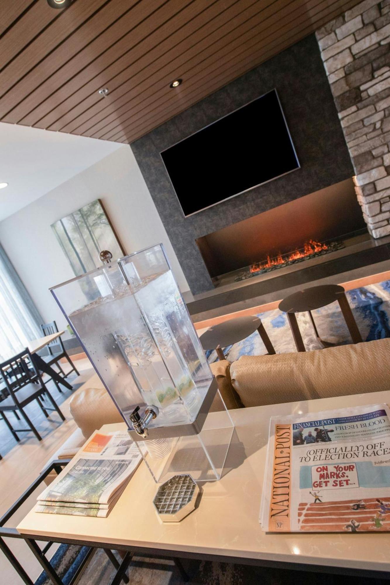 Fairfield By Marriott Edmonton International Airport Hotel Nisku Buitenkant foto