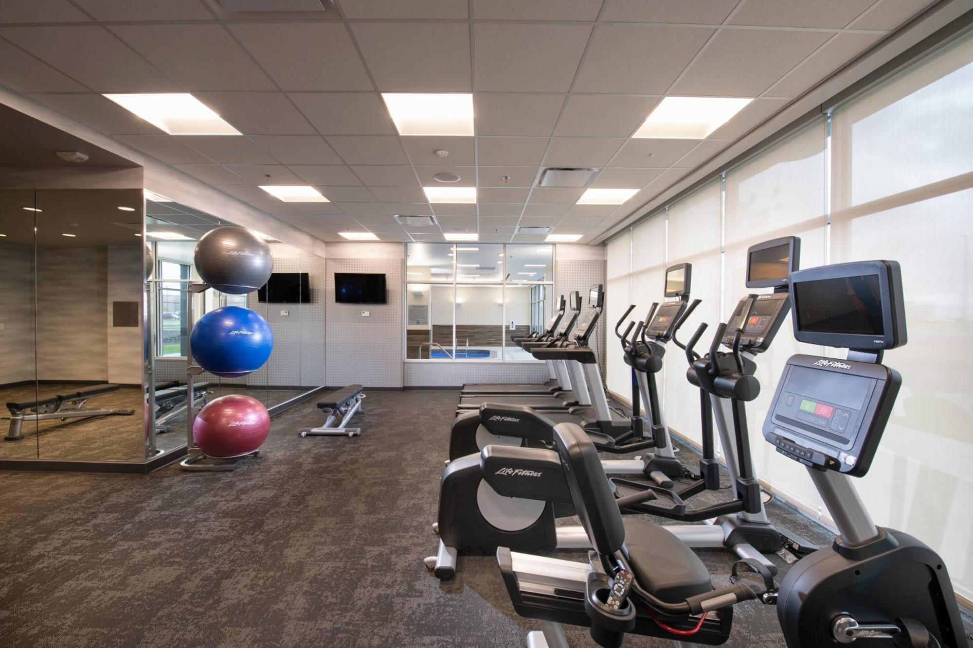 Fairfield By Marriott Edmonton International Airport Hotel Nisku Buitenkant foto